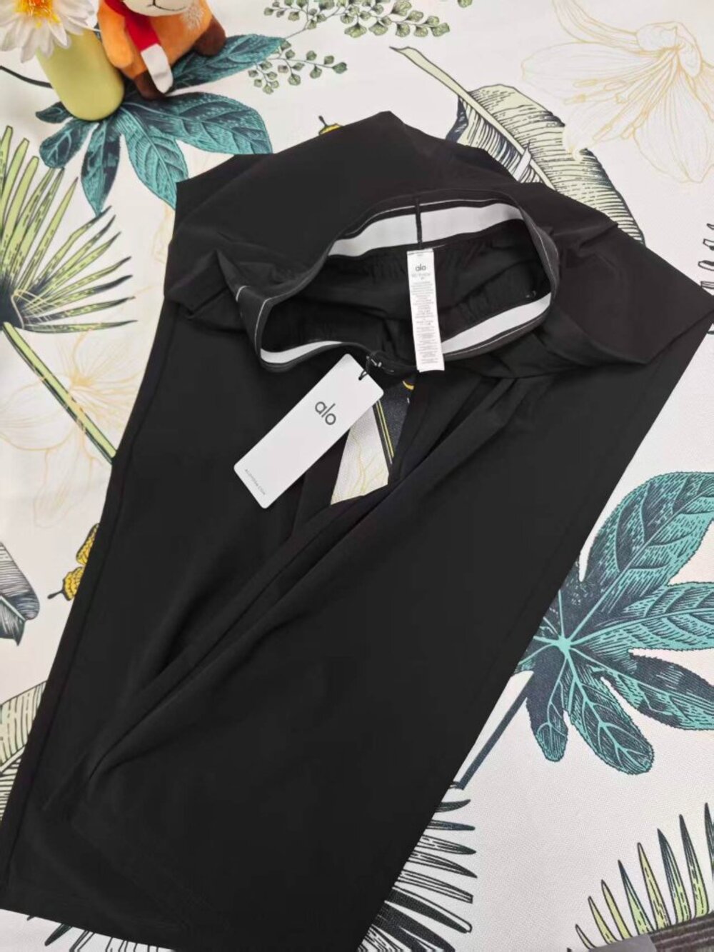 ALO Yoga Suit Up Trouser Black | Regular 30 inches 🍻Brand New S-M - Picture 5 of 8